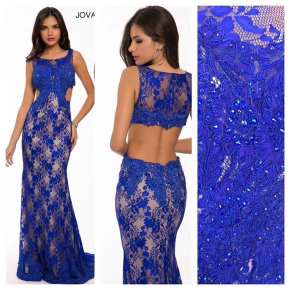 Selling my prom dress from 2015 - Picture 1 of 2